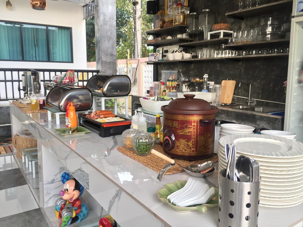 Phetcharat Grand Hotel Maesot Mae Sot Exterior foto